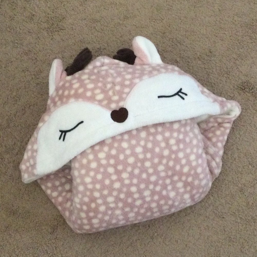 HUNKEMOLLER Deer Snuggle Throw
